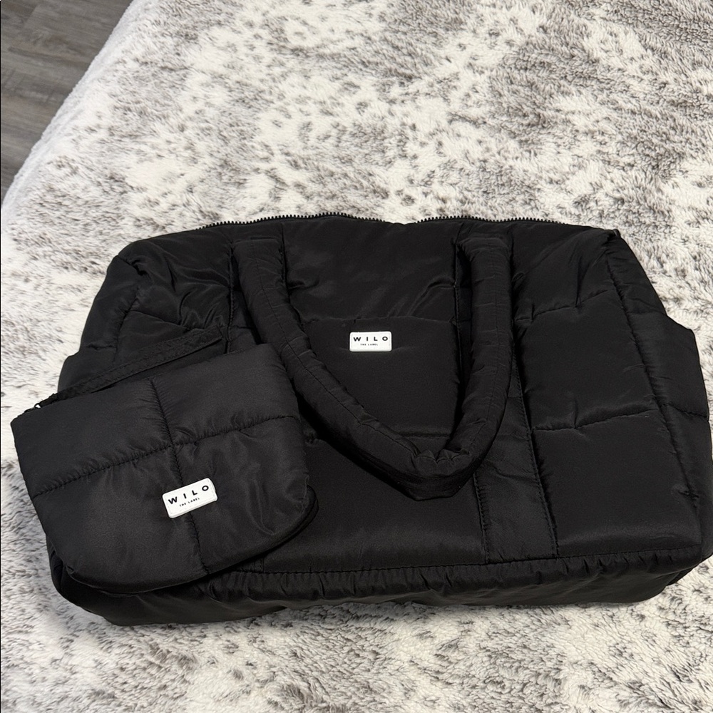 WILO Black Quilted Tote Bag with Pouch